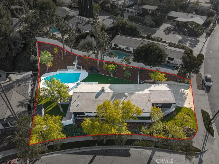 20632 Tiara Street, Woodland Hills, CA 91367 - Image #3