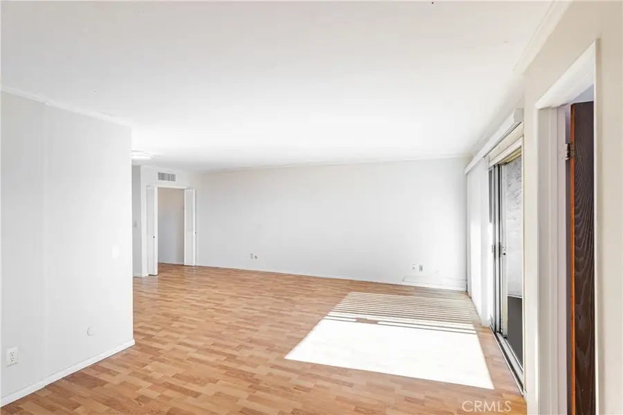 310 N Jackson #326, Glendale, CA 91206 - Image #3