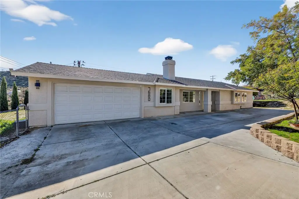 7680 Rockaway Avenue, Yucca Valley, CA 92284 - Image #1