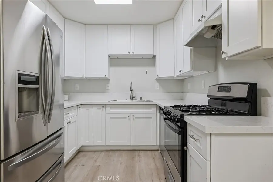 809 E Acacia #H, Glendale, CA 91205 - #2