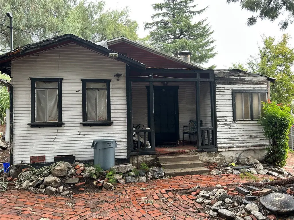 10312 Marcus, Tujunga, CA 91042 - #1