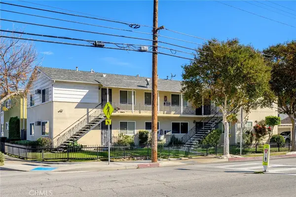 198 W Elmwood, Burbank, CA 91502