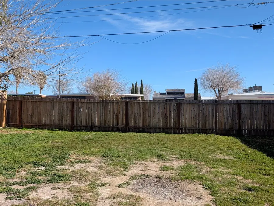 15820 N Street, Mojave, CA 93501 - Image #3
