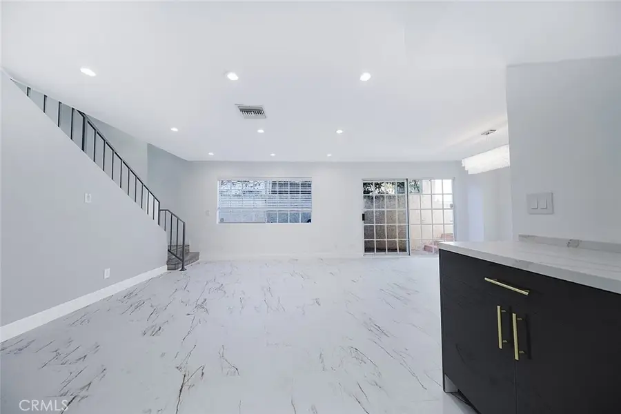 10274 Tujunga Canyon Boulevard #4, Tujunga, CA 91042 - #3