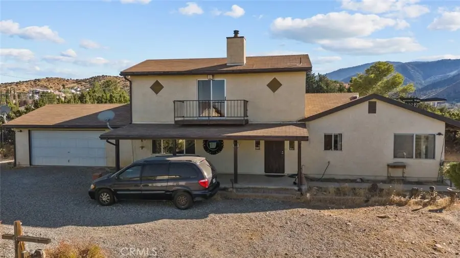 8676 Sky Line Drive, Pinon Hills, CA 92372 - Image #2