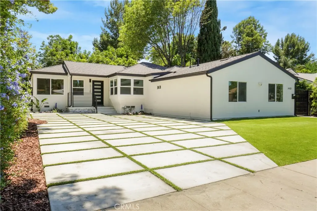 19120 Bessemer, Tarzana, CA 91335 - #1