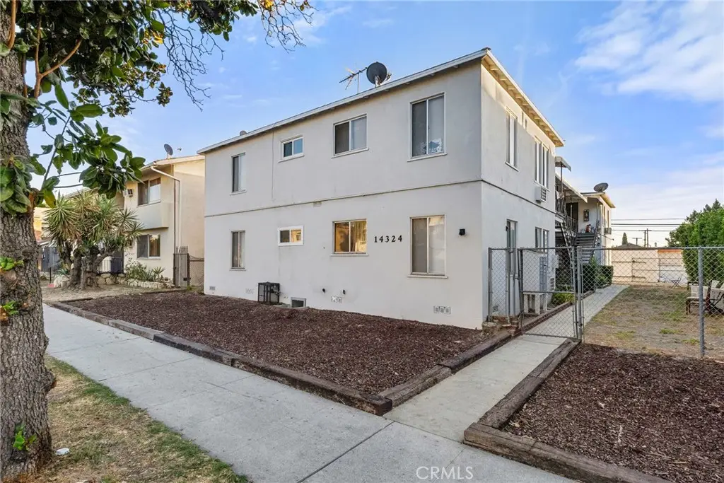 14324 Roscoe, Panorama City, CA 91402 - #1
