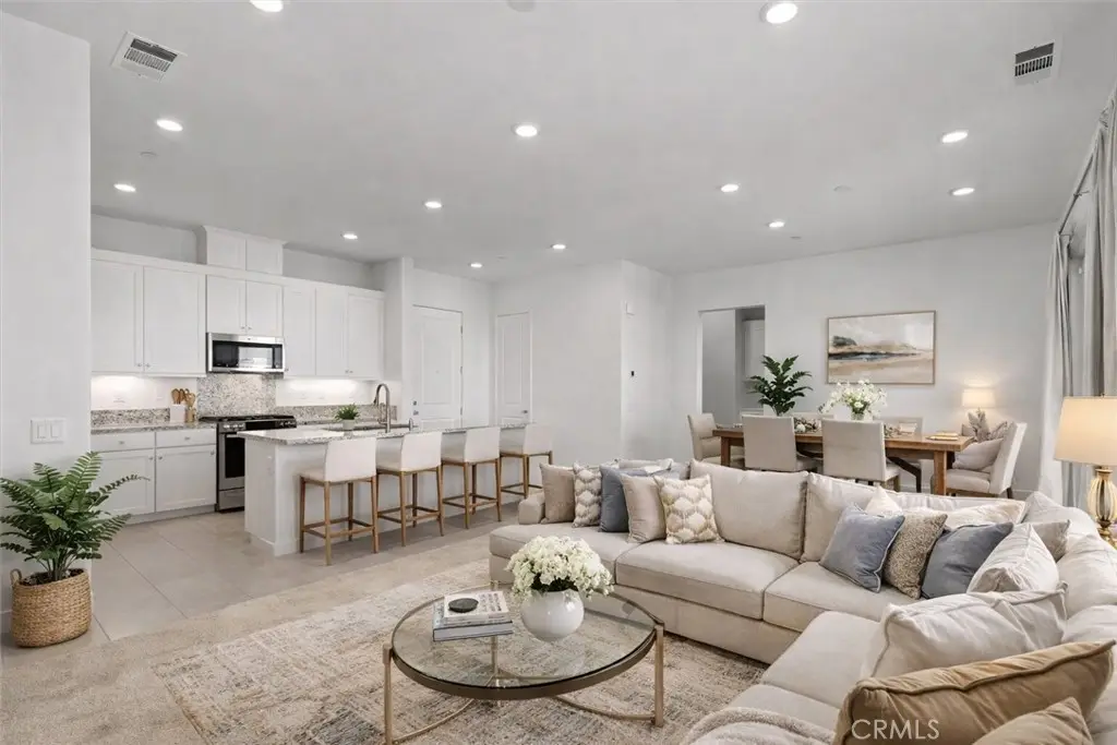 27410 Merlin Place #305, Valencia, CA 91381 - #1