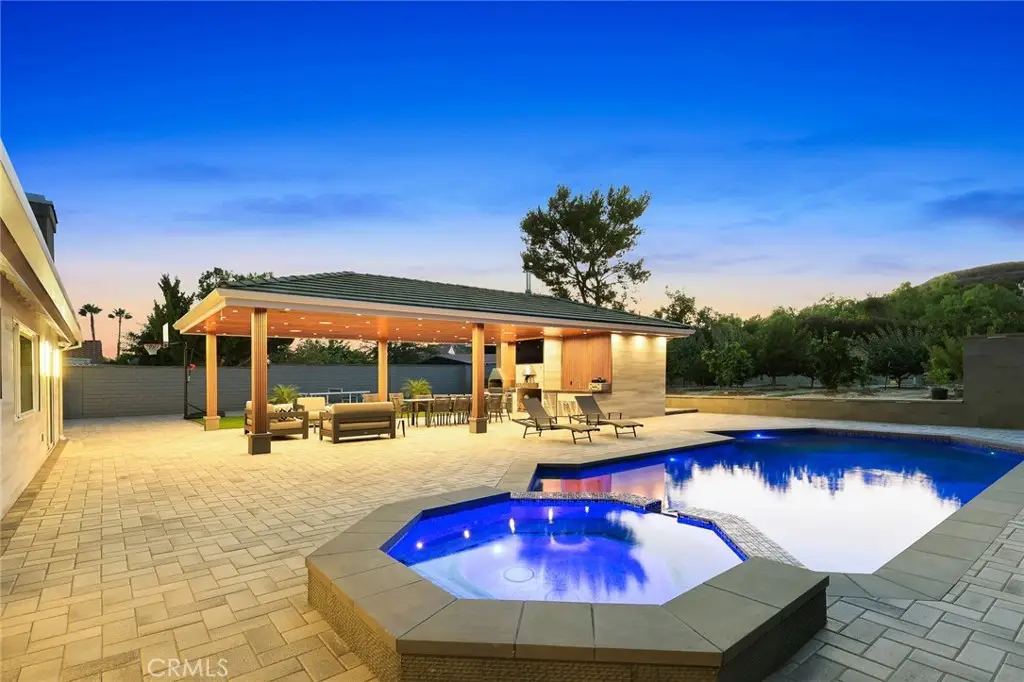 10147 Janetta, Sunland, CA 91040 - #1