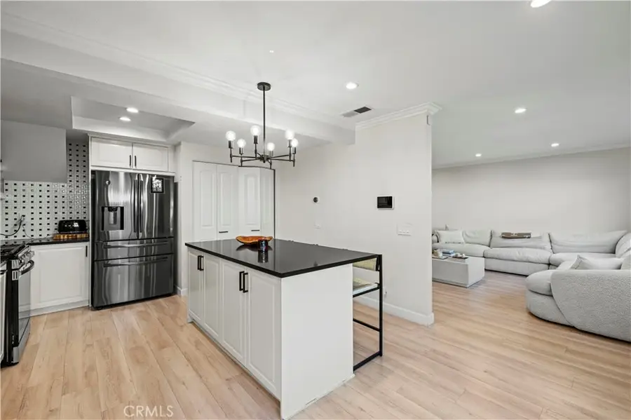 8601 Sunland, Sun Valley, CA 91352 - #3