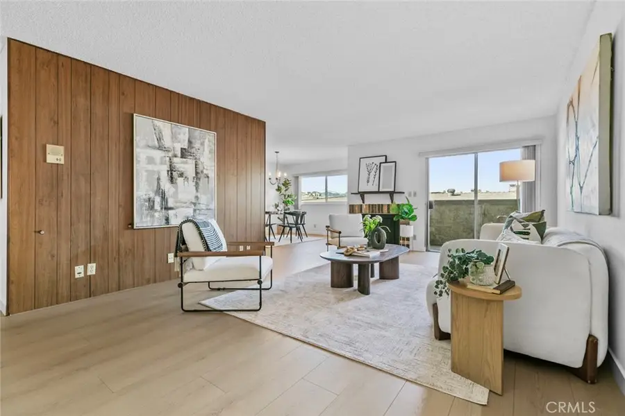 320 E Stocker St #208, Glendale, CA 91207 - #3