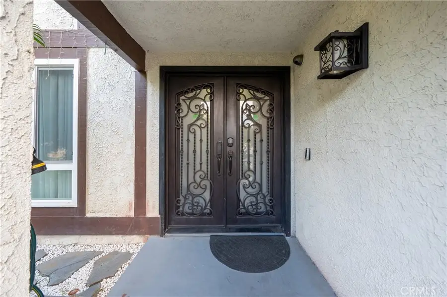 20138 Elkwood Street, Winnetka, CA 91306 - #2