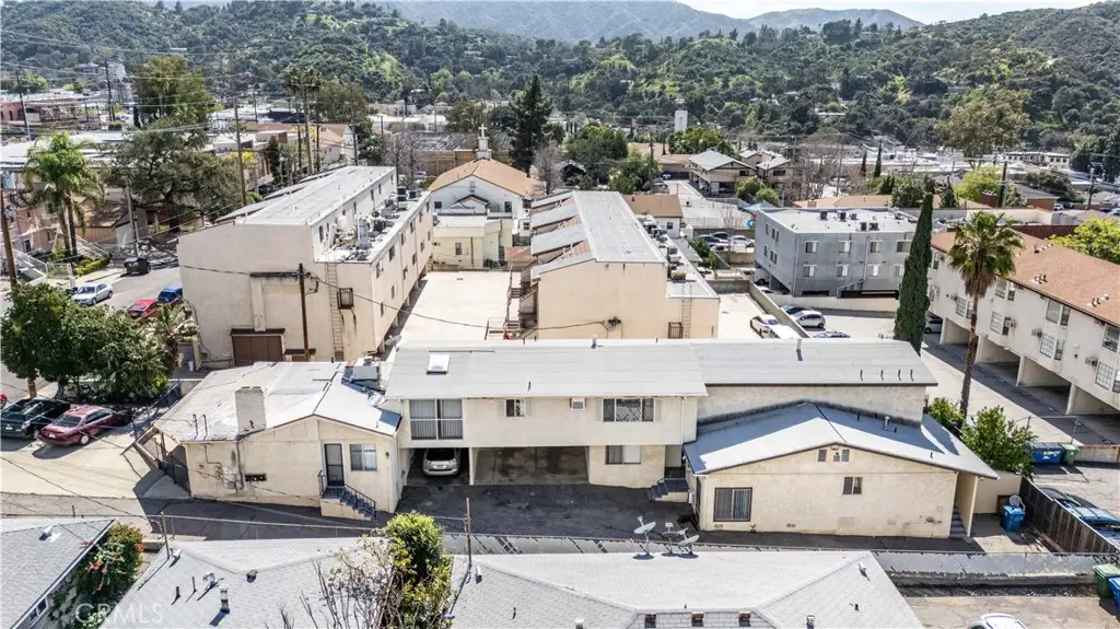 10139 Hillhaven, Tujunga, CA 91042 - #1