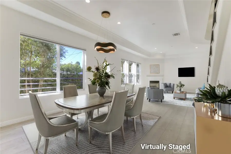 12010 Magnolia Boulevard #106, Valley Village, CA 91607 - #3