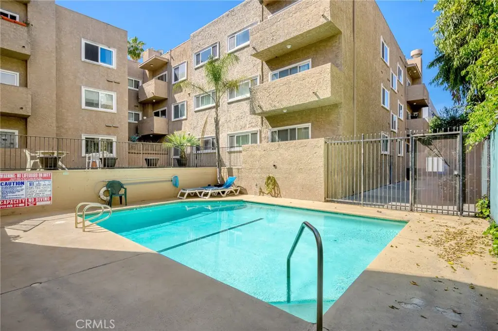 14607 Erwin #107, Van Nuys, CA 91411 - #1