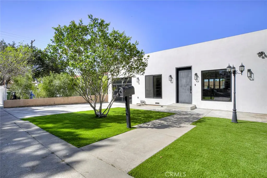 10823 Parr, Sunland, CA 91040 - #1