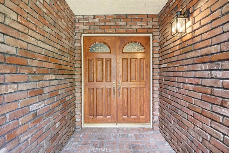 3309 Sparr Boulevard, Glendale, CA 91208 - #2