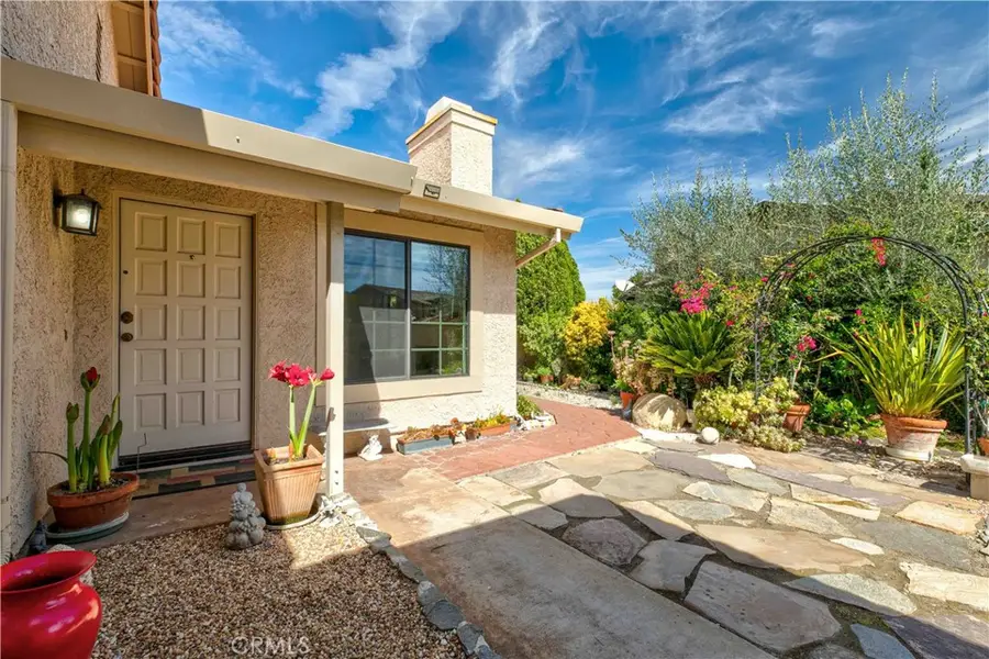 26013 Palomita Drive, Valencia, CA 91355 - #3