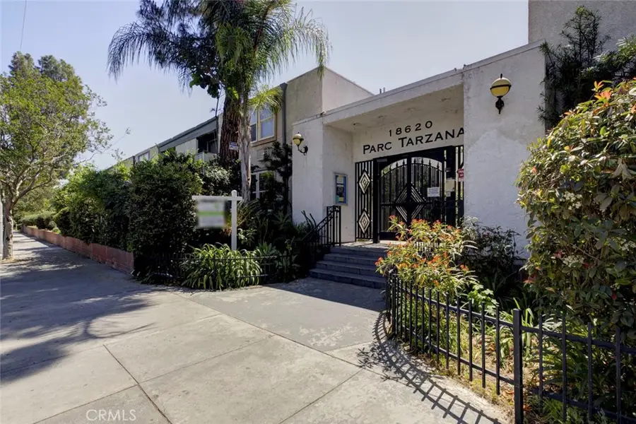 18620 Hatteras #266, Tarzana, CA 91356 - #2