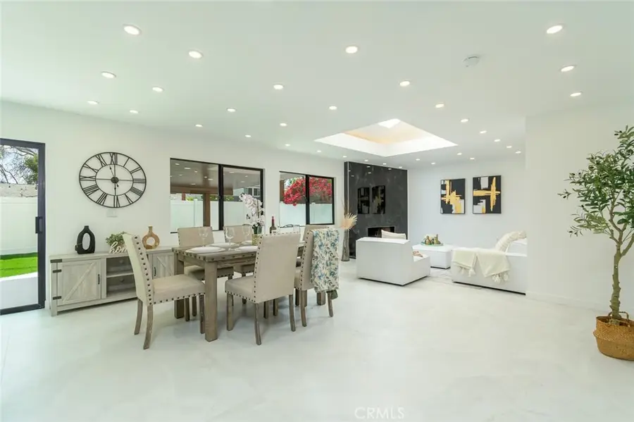 19806 Needles, Chatsworth, CA 91311 - #2