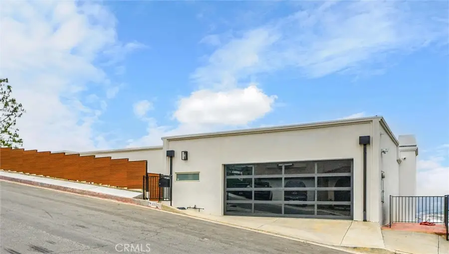 10050 Olivia Ter, Sun Valley, CA 91352 - #3