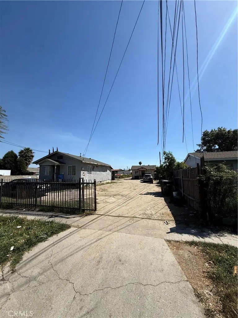 2402 E 126th, Compton, CA 90222 - #3