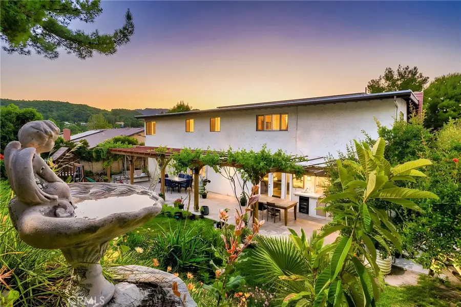 24668 Ebelden Avenue, Newhall, CA 91321 - #3