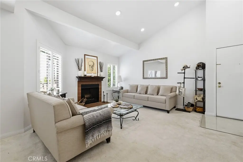 18408 Hatteras Street #14, Tarzana, CA 91356 - #1