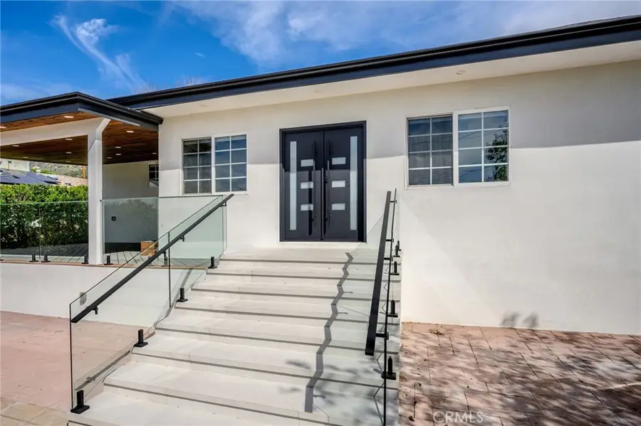 10510 Helendale Avenue, Tujunga, CA 91042 - #3