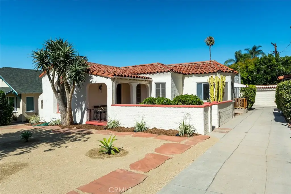 1157 N Isabel, Glendale, CA 91207 - #1