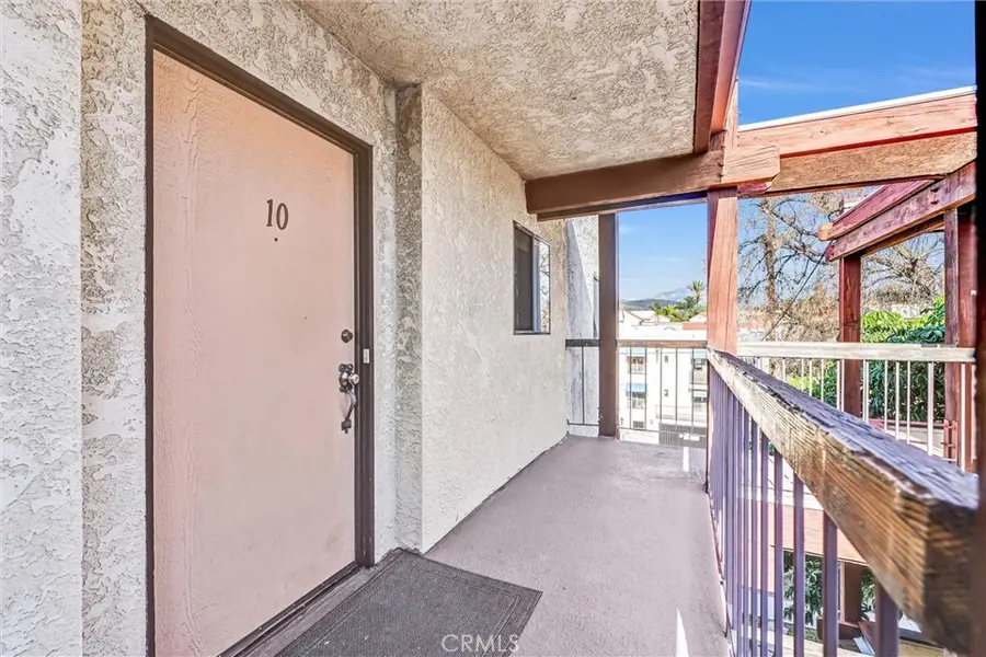 1304 Stanley #10, Glendale, CA 91206 - #3