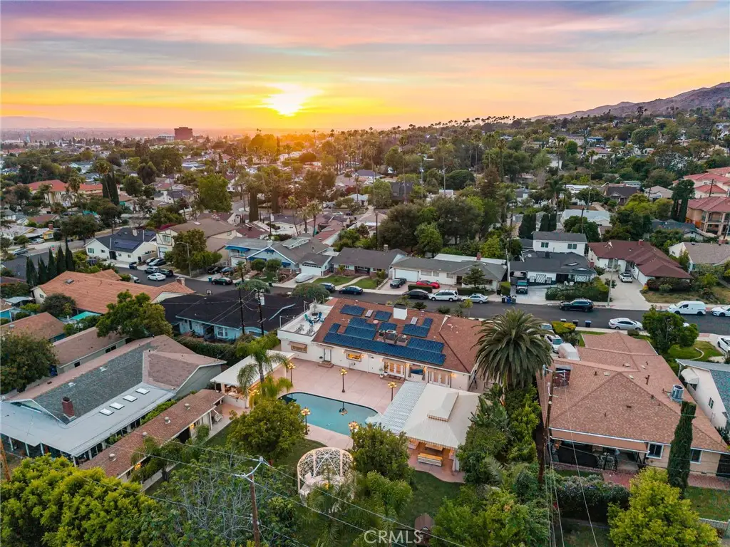 1030 E Valencia, Burbank, CA 91501 - #1