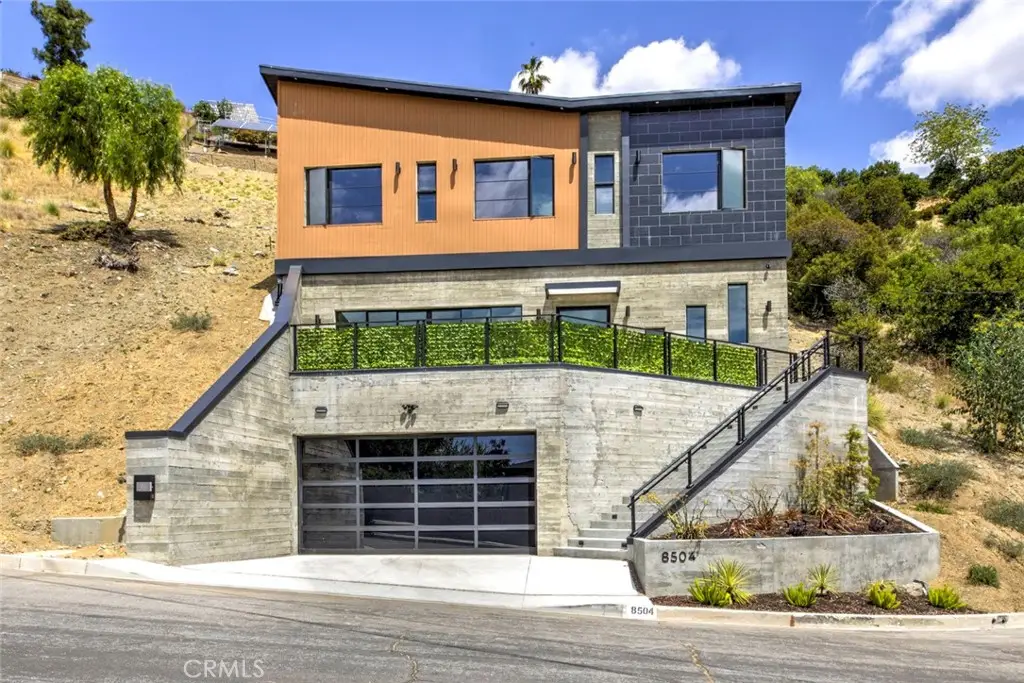 8504 Outland View, Sun Valley, CA 91352 - #1