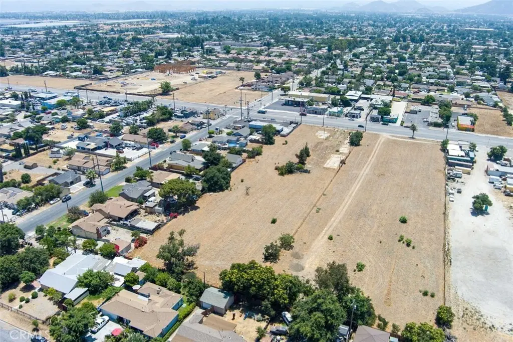 17858 Foothill Boulevard, Fontana, CA 92335 - #1