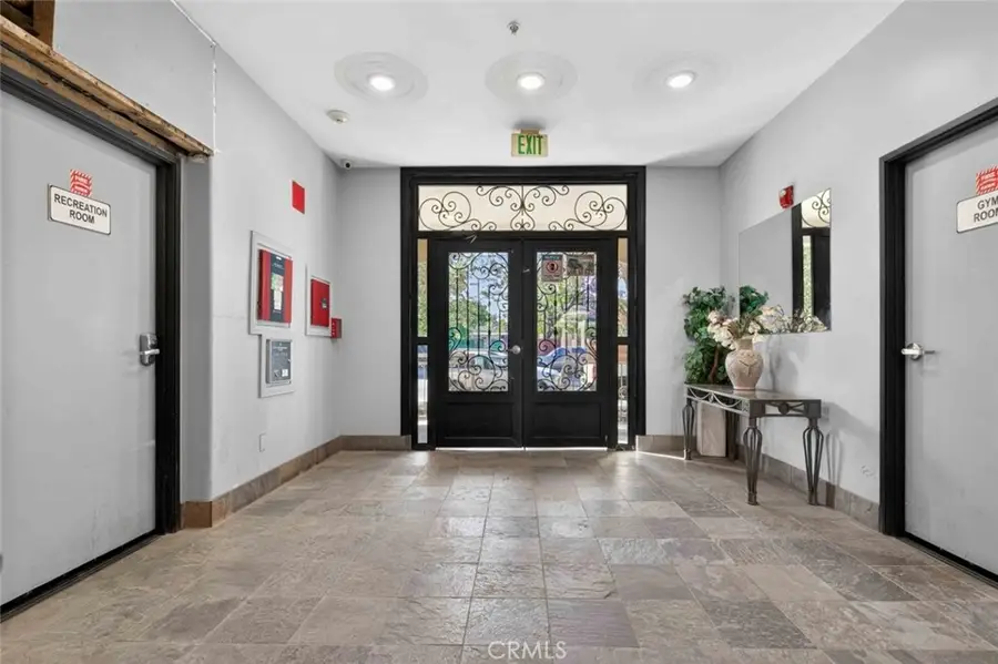10894 Olinda #123, Sun Valley, CA 91352 - #2