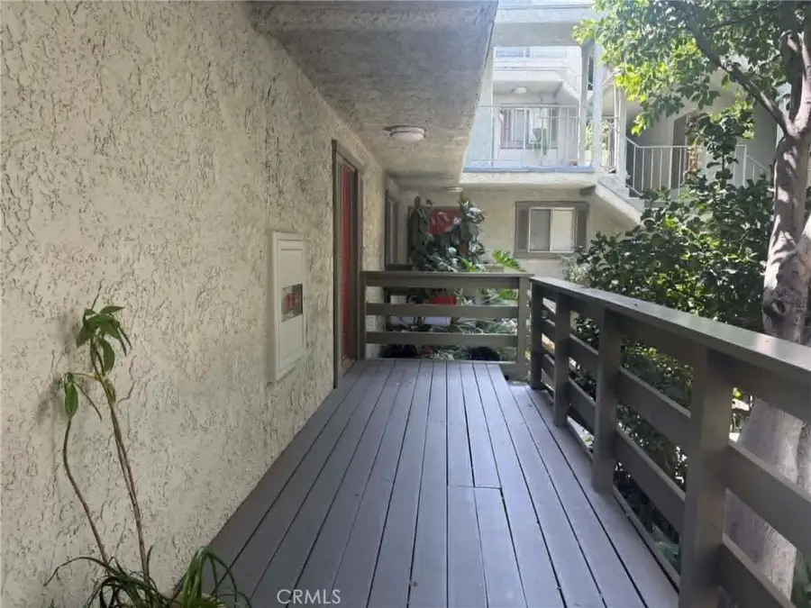 4311 Colfax, Studio City, CA 91604 - #3
