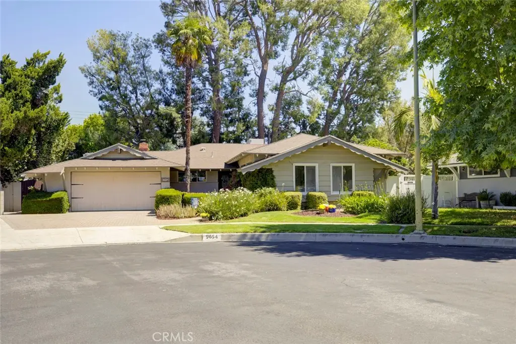 9654 Kessler, Chatsworth, CA 91311 - #1