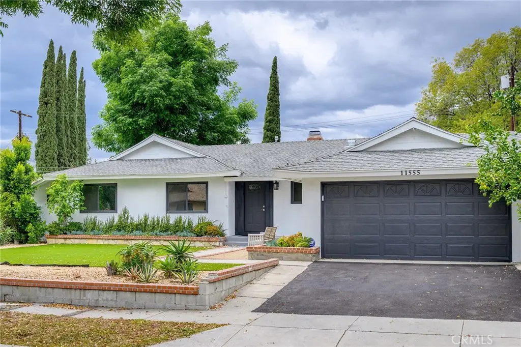 11555 Collett, Granada Hills, CA 91344 - #1