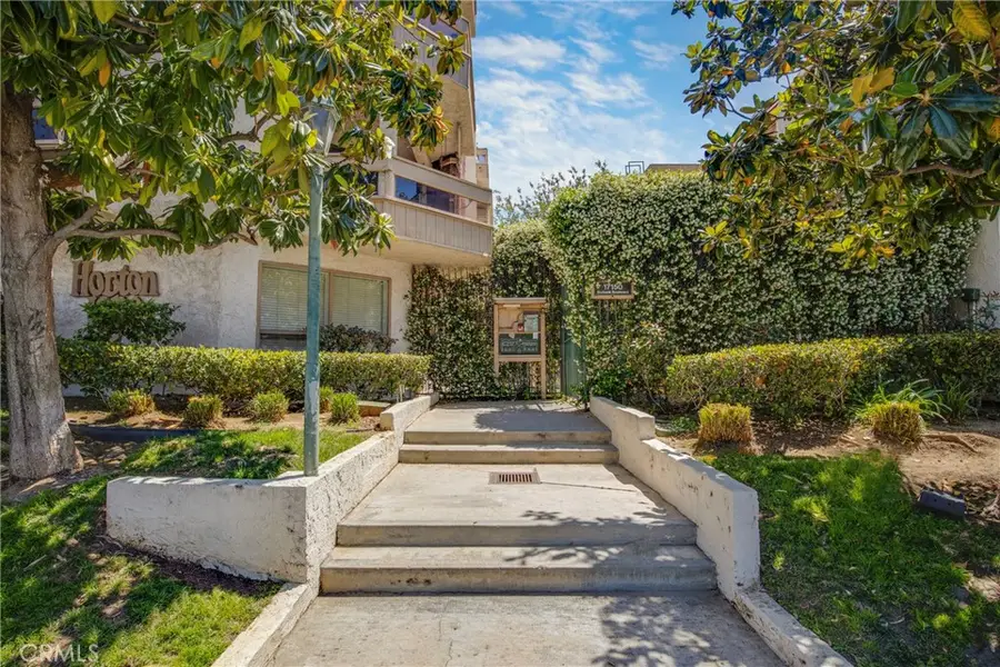 17150 Burbank #23, Encino, CA 91316 - #2