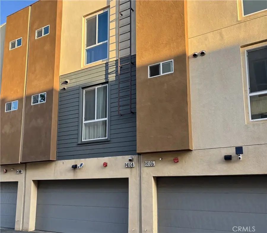 14104 W Monroe Place, Van Nuys, CA 91405 - #2