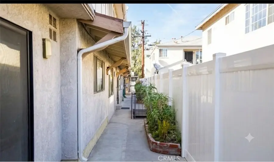 1013 Allen Avenue #6, Glendale, CA 91201 - #3