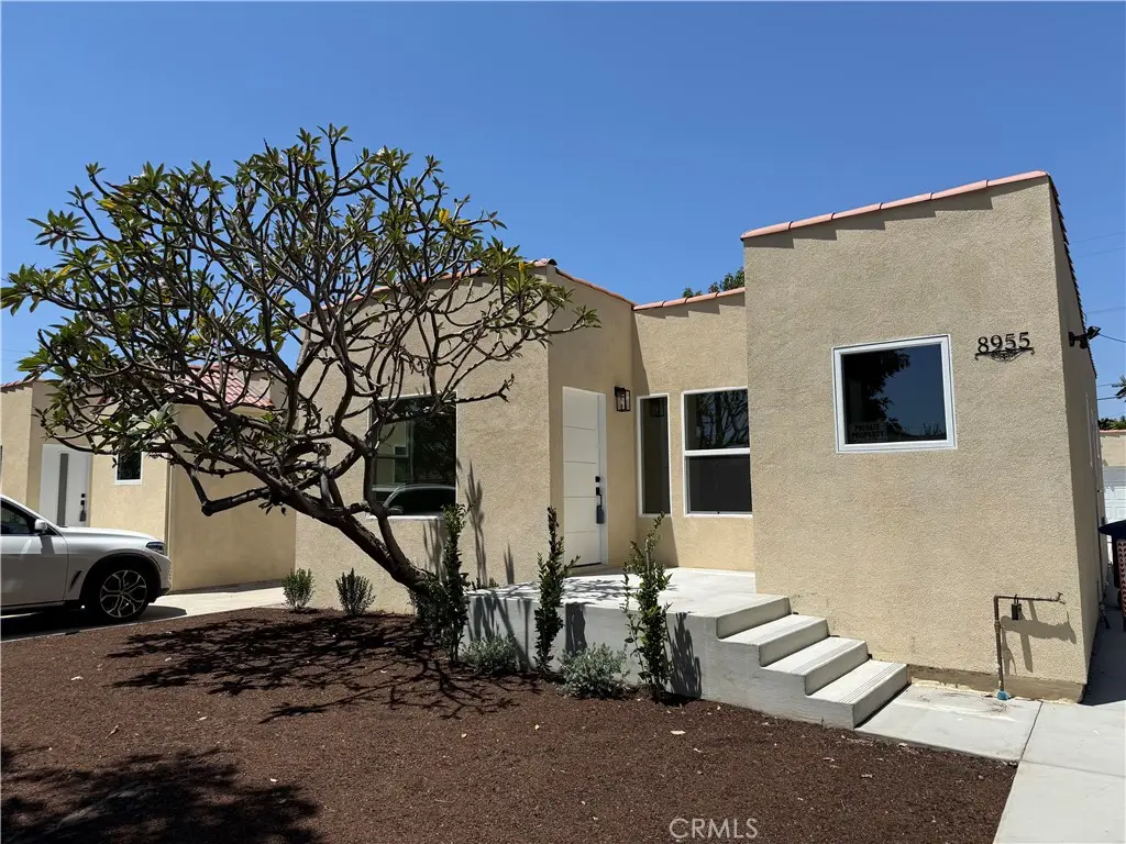 8955 San Luis, South Gate, CA 90280 - #1