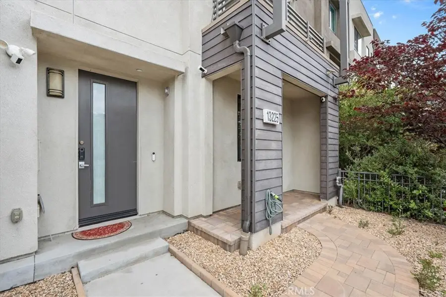 13225 Victory Blvd, Van Nuys, CA 91401 - #3