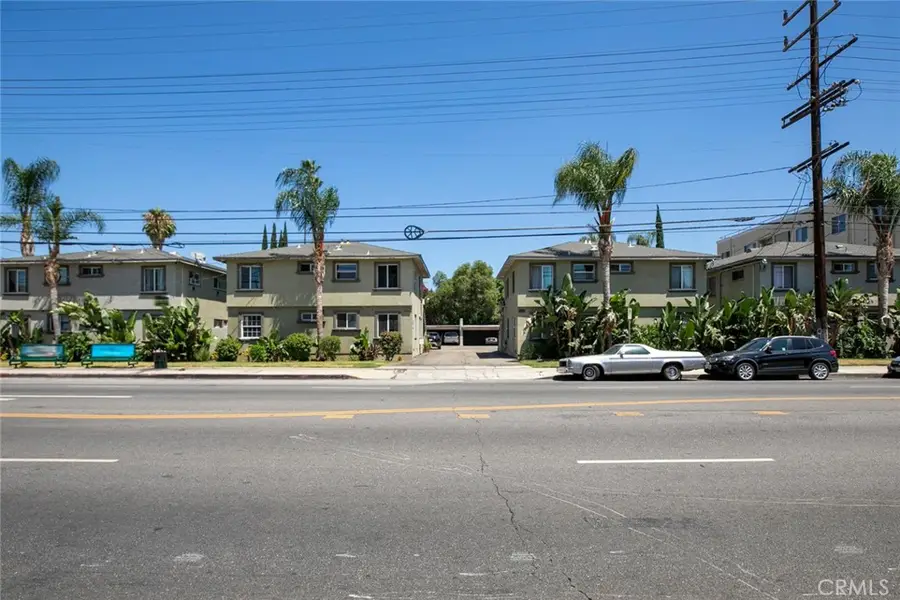 15455 Vanowen, Van Nuys, CA 91406 - #3