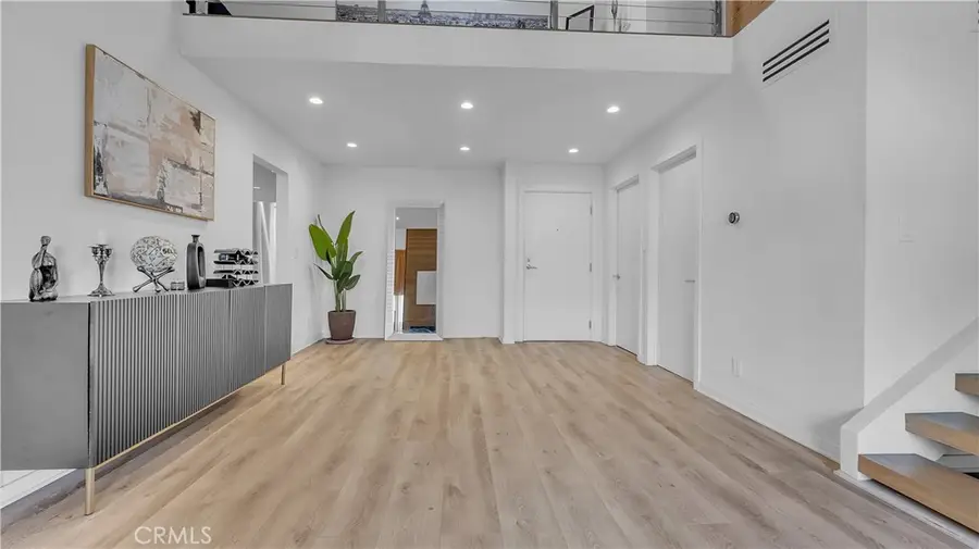 320 E Stocker #304, Glendale, CA 91207 - #3
