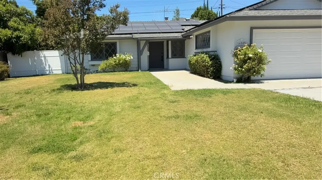16509 Shamhart, Granada Hills, CA 91344 - #1