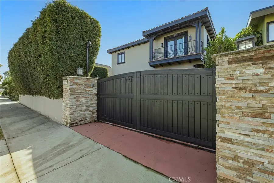 5558 Edgewood Place, Los Angeles, CA 90019 - #2