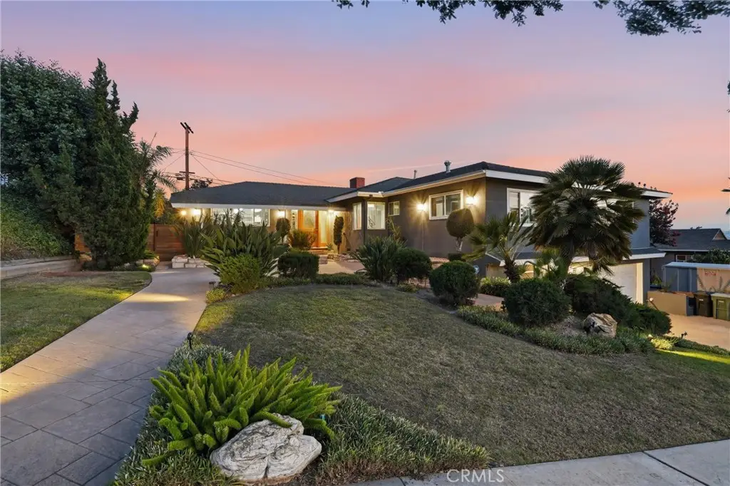 824 Stanford Road, Burbank, CA 91504 - #1
