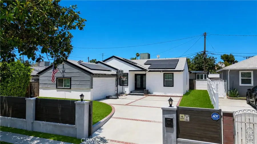 12521 Stagg Street, North Hollywood, CA 91605 - #2