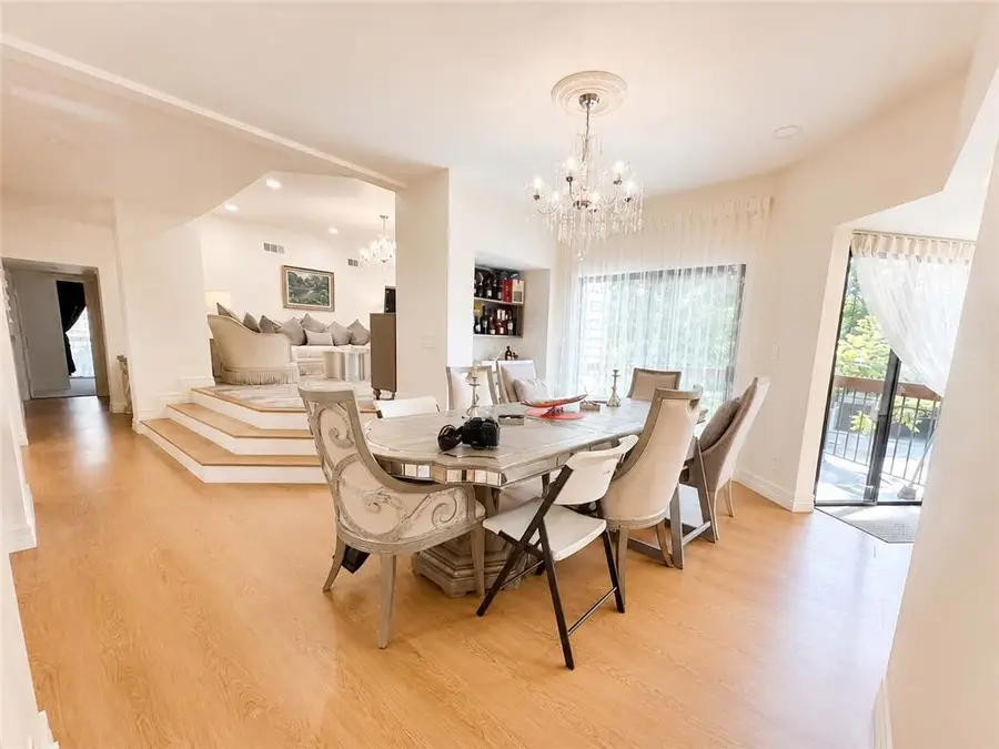 1313 Valley View #202, Glendale, CA 91202 - #2